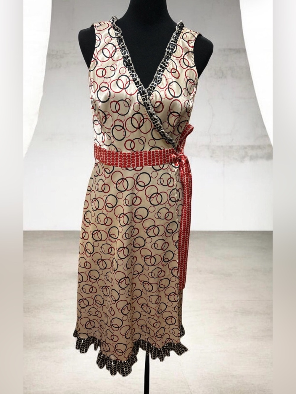 Cato Cream Wrap Midi Dress with Red & Black Circle Print